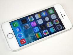 ガラス割れ docomo iPhone5s 16GB買取ました！ME333J/A シルバー