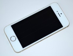 壊れたSoftBank iPhone5s 32GB買取ました！ゴールド ME337J/A