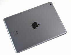 壊れたiPad Air買取ました！スペースグレイ Wi-Fiモデル 128GB ME898J/A