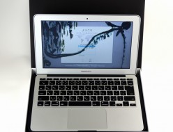 液晶割れMacBook Air 11inch,Mid 2011 MC969J/A買取