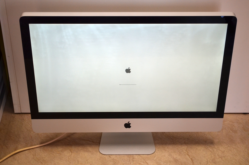 壊れたiMac買取ました！iMac 27-inch,Late 2009 MB953J/A,iMac売るなら絶対ジャンク品ジャパン！