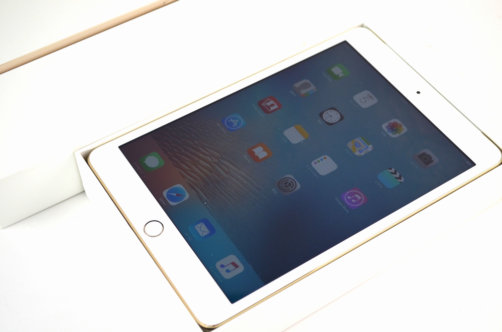 中古 国内版SIMフリーiPad mini3買取ました！128GB MGYU2J/A Gold