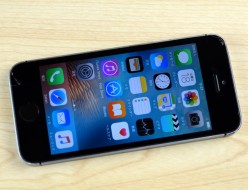 ガラス割れSoftBank iPhone5s買取ました！64GB ME338J/A スペースグレイ