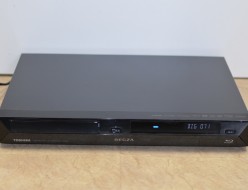 壊れたブルーレイレコーダー買取ました！東芝 D-BZ500