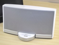 スピーカー買取ました！BOSE SoundDock Portable digital music system,オーディオスピーカー、Bluetoothスピーカー買取強化中！