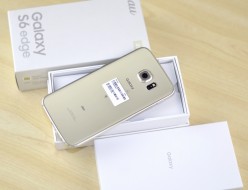 au SCV31買取ました！SIMフリー 32GB Galaxy S6 edge、SIMロック解除スマホ高額買取中！福岡ジャンク品ジャパン